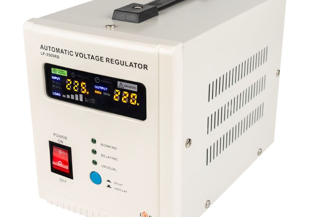 Стабілізатор напруги LP-2500RD (1500Вт / 7 ступ)