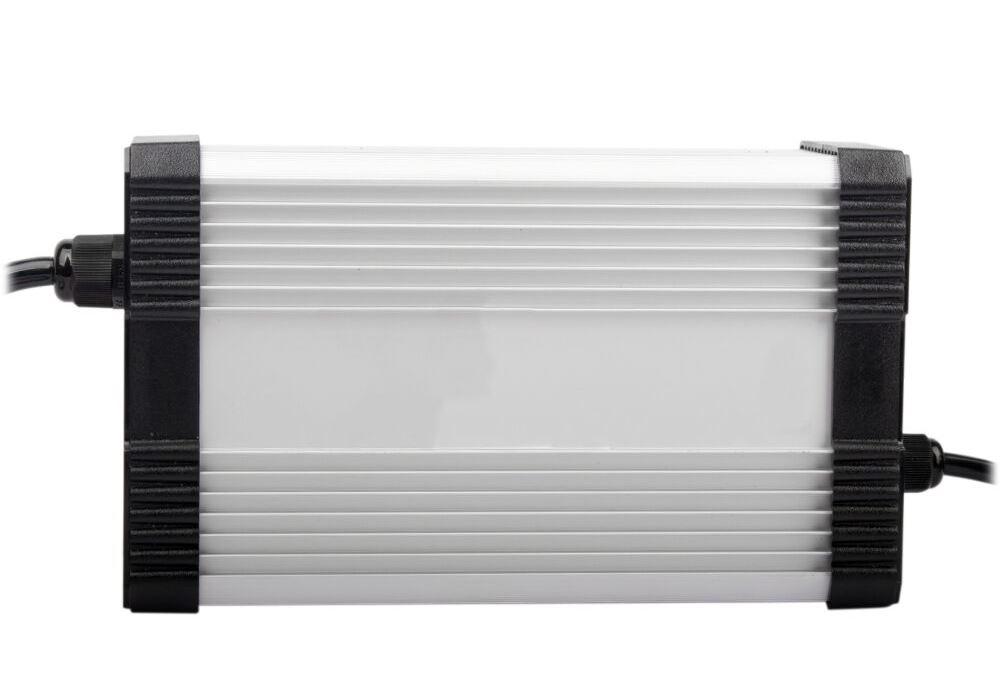 Зарядний пристрій для акумуляторів LiFePO4 72V (87.6V)-4.5A-324W
