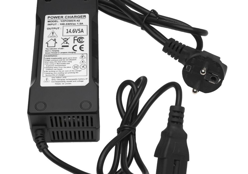 Зарядний пристрій для акумуляторів LiFePO4 12V (14.6V)-5A-60W