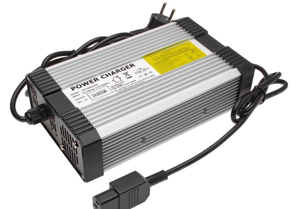 Зарядний пристрій для акумуляторів LiFePO4 12V (14.6V)-10A-120W