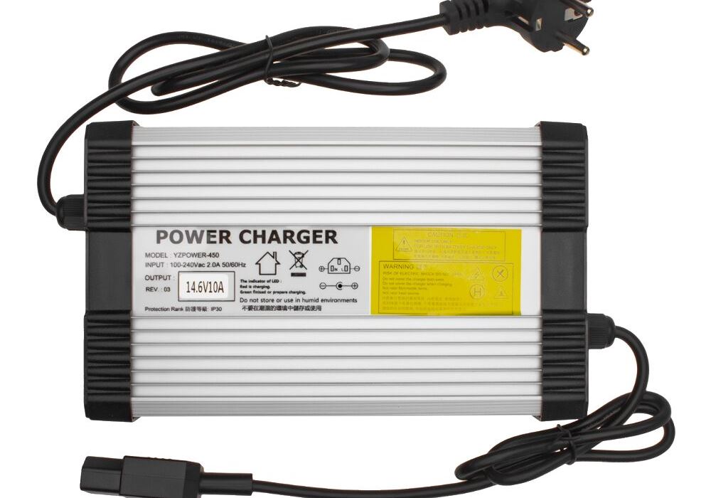 Зарядний пристрій для акумуляторів LiFePO4 12V (14.6V)-10A-120W